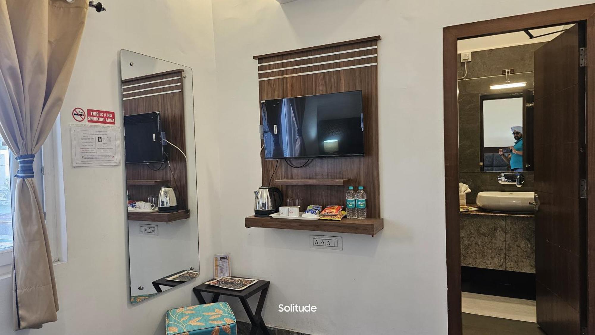 Solitude, The Boutique Hotel Haldwāni المظهر الخارجي الصورة