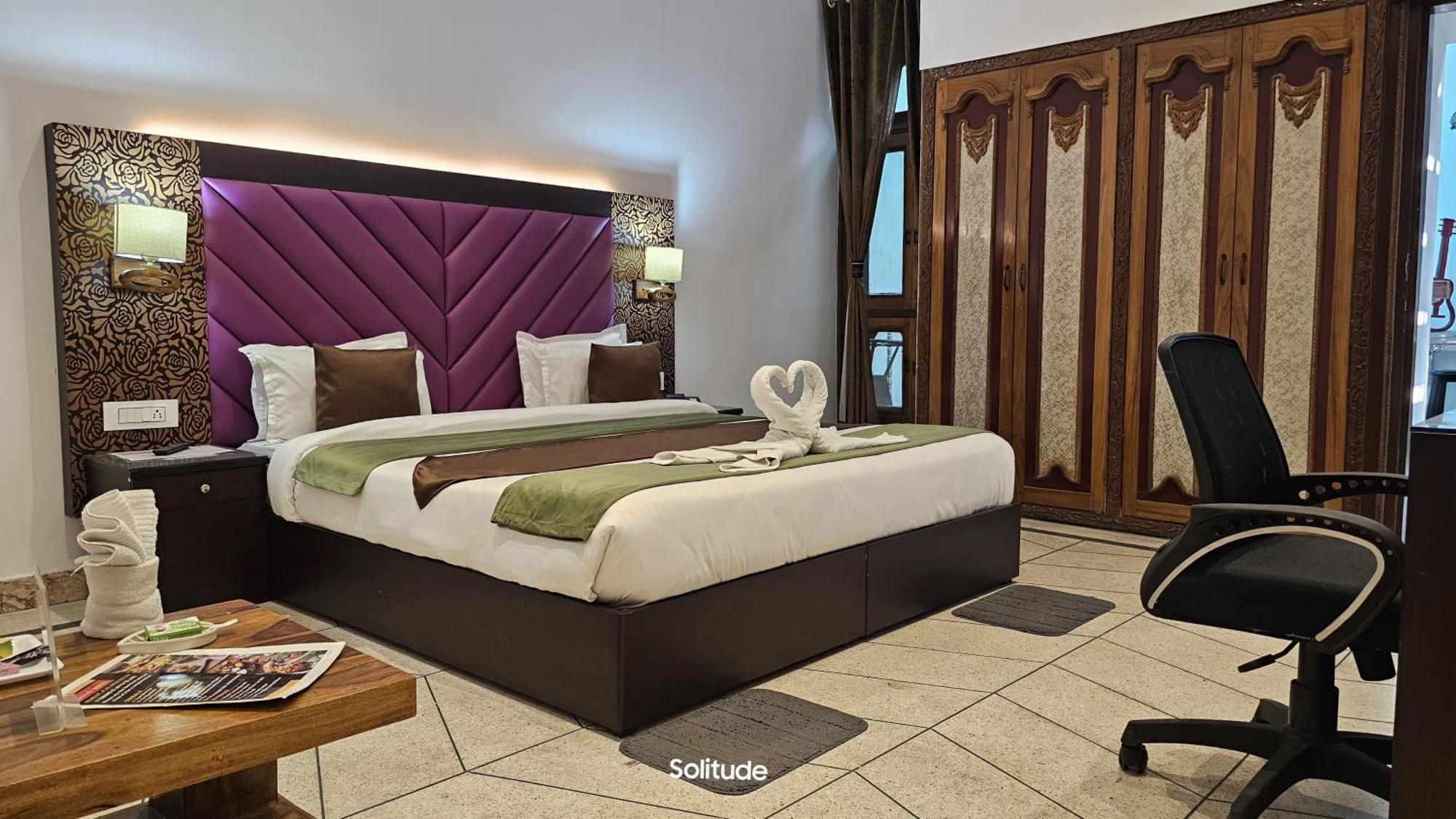 Solitude, The Boutique Hotel Haldwāni المظهر الخارجي الصورة
